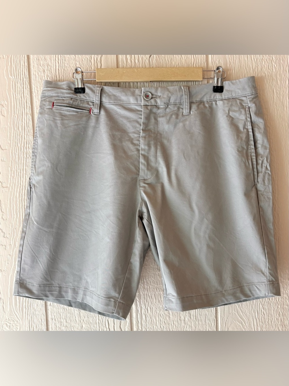 UNTUCKit St. Vincent Gray Golf Chino Shorts Men’s W36 Stretch Cotton Flat Front